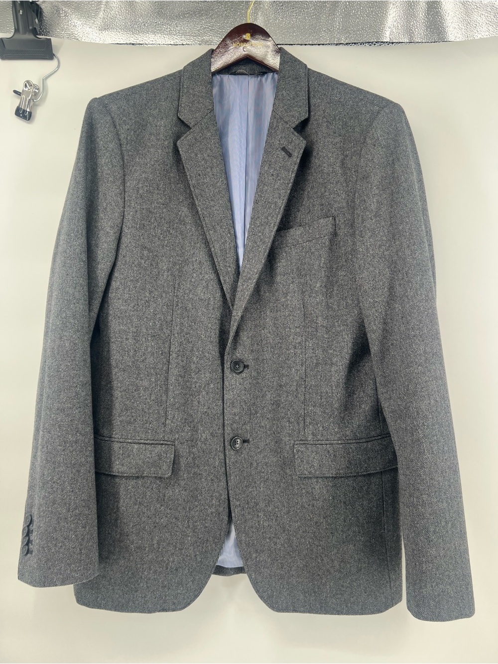 Banana Republic Gray Men's Sport Coat - Classic Two-Button Blazer